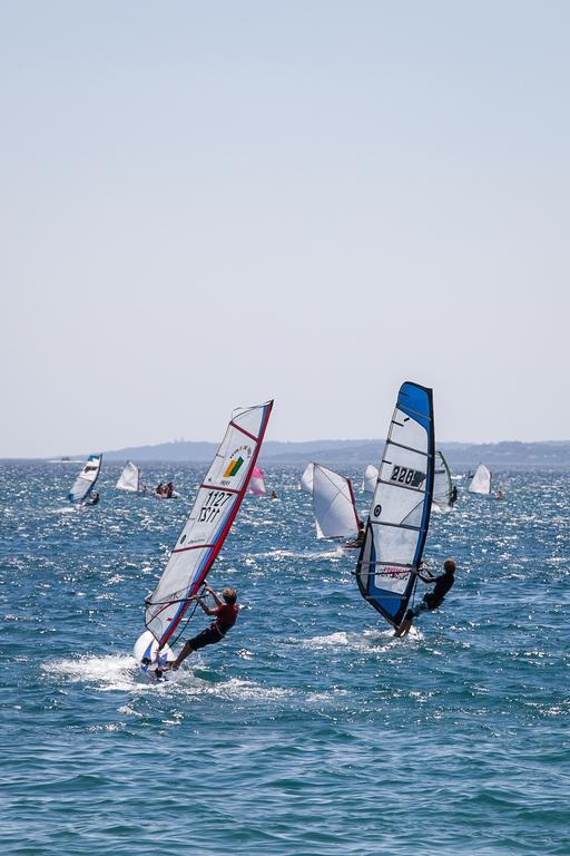 Готель Les Voiles D'Azur Ла-Лонд-ле-Мор Екстер'єр фото